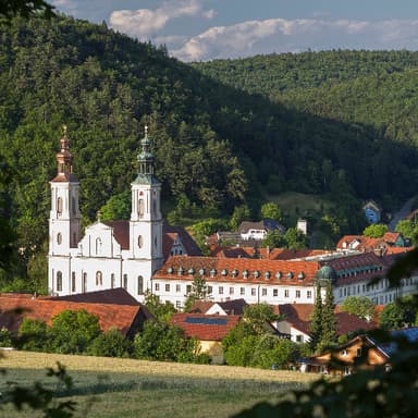 Kloster Pielenhofen - Eine Perle am Fluss - leichte Sprache